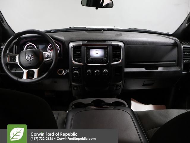 Used 2024 RAM 1500 Classic Warlock AWD/4WD image 14