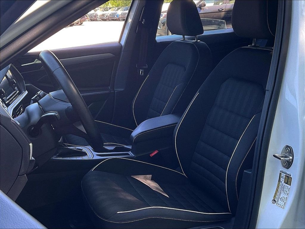Certified 2023 Volkswagen Jetta Sport FWD image 10