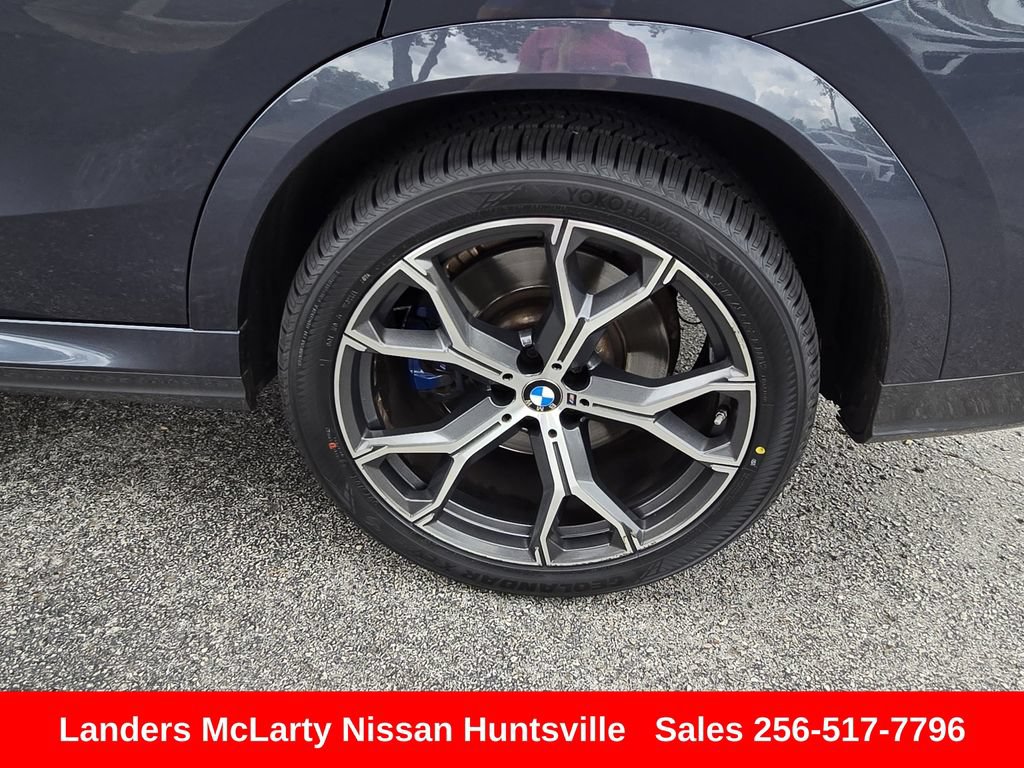 Used 2021 BMW X6 xDrive40i w/ M Sport Package AWD/4WD image 12