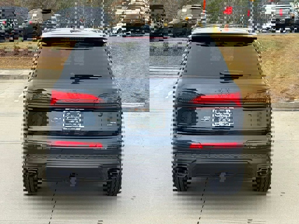 New 2026 Audi Q7 2.0T Premium image 12