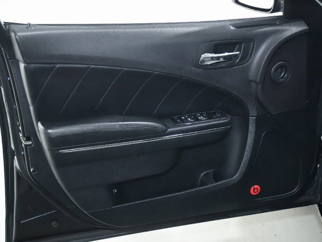 Used 2014 Dodge Charger R/T image 15