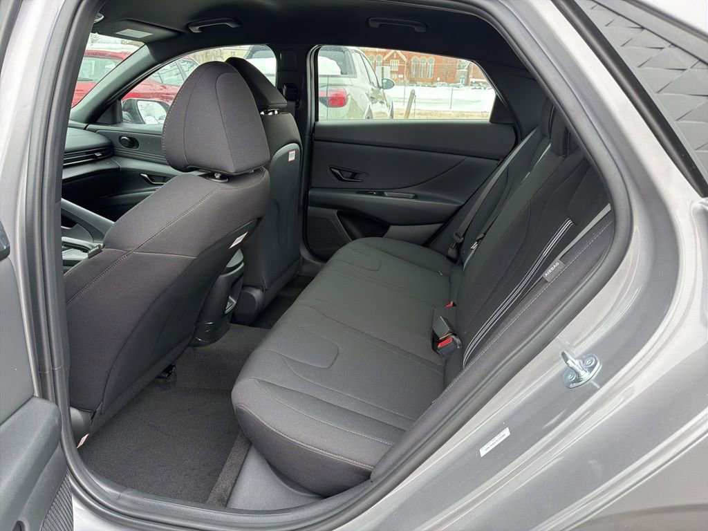 New 2026 Hyundai Elantra Sport FWD image 15
