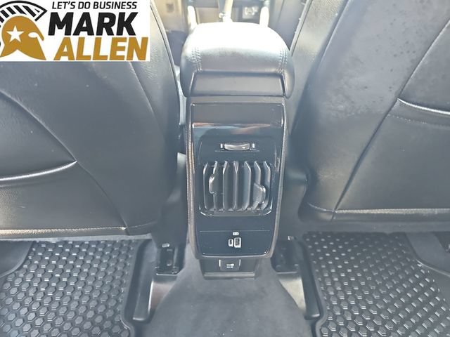 Used 2025 Jeep Compass Latitude w/ Sun & Sound Group AWD/4WD image 20