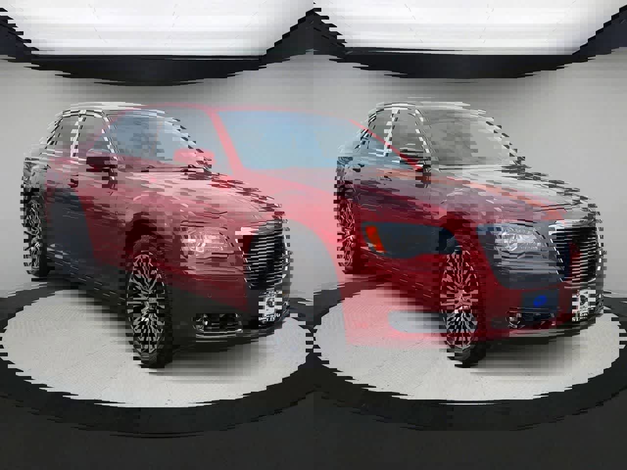 Used 2014 Chrysler 300 S w/ Luxury Group image 2