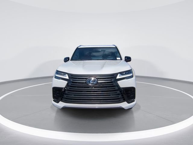 Used 2024 Lexus LX 600 4WD w/ Appearance Package image 3