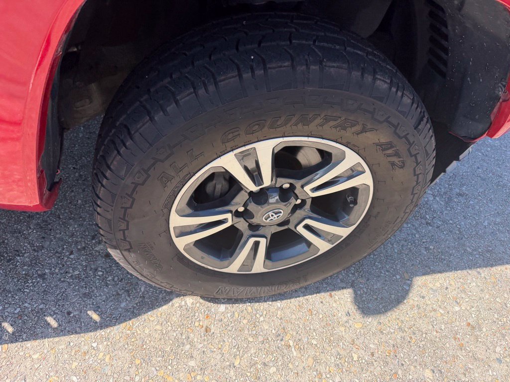 Used 2019 Toyota Tacoma TRD Sport RWD image 20