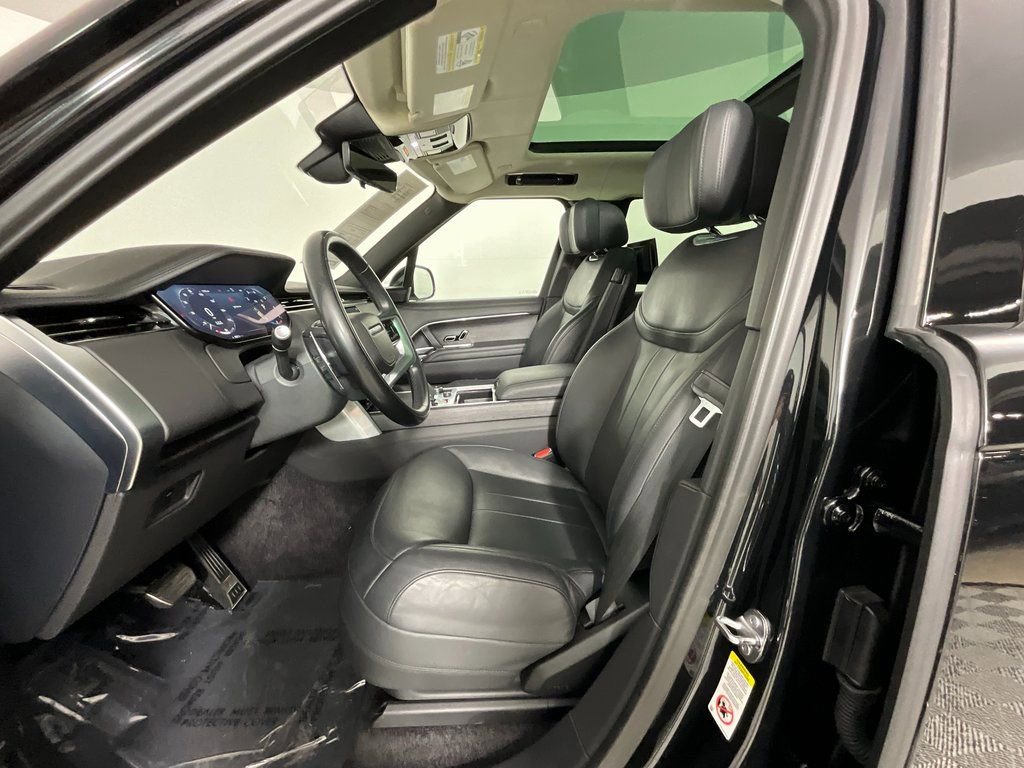 Used 2023 Land Rover Range Rover Long Wheelbase First Edition image 16