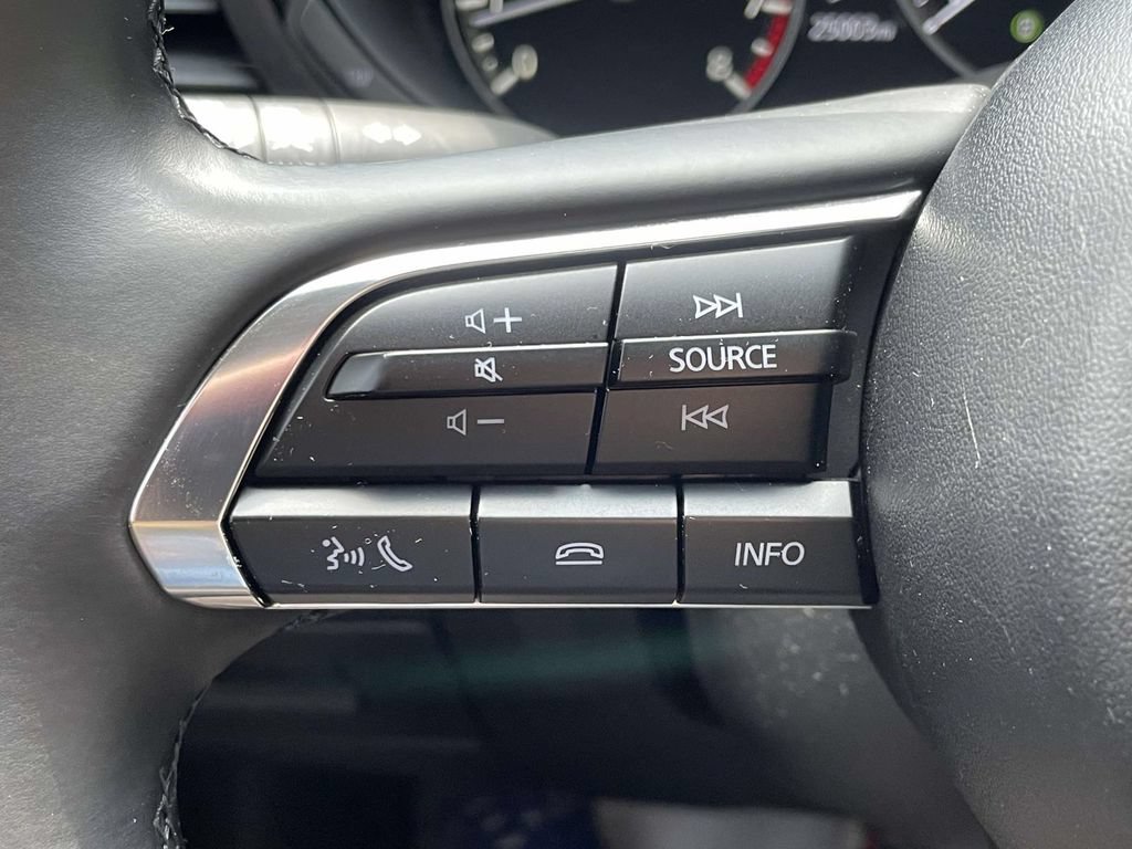 Used 2025 MAZDA MAZDA3 s FWD image 21