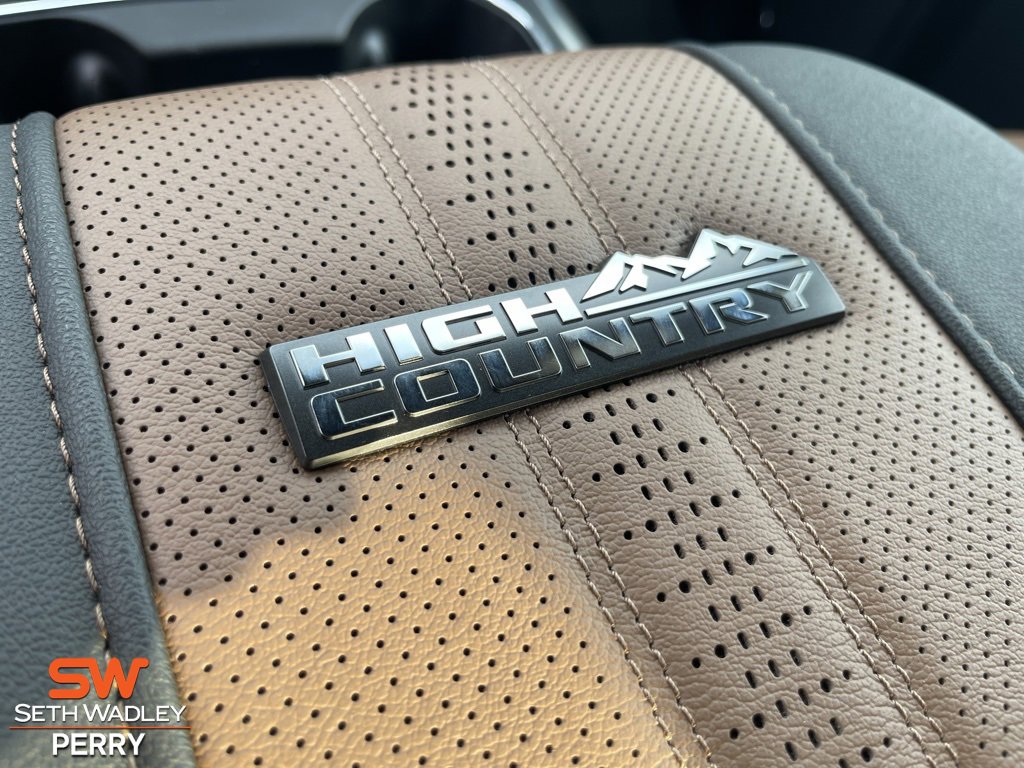 New 2026 Chevrolet Silverado 3500 High Country w/ Technology Package image 27