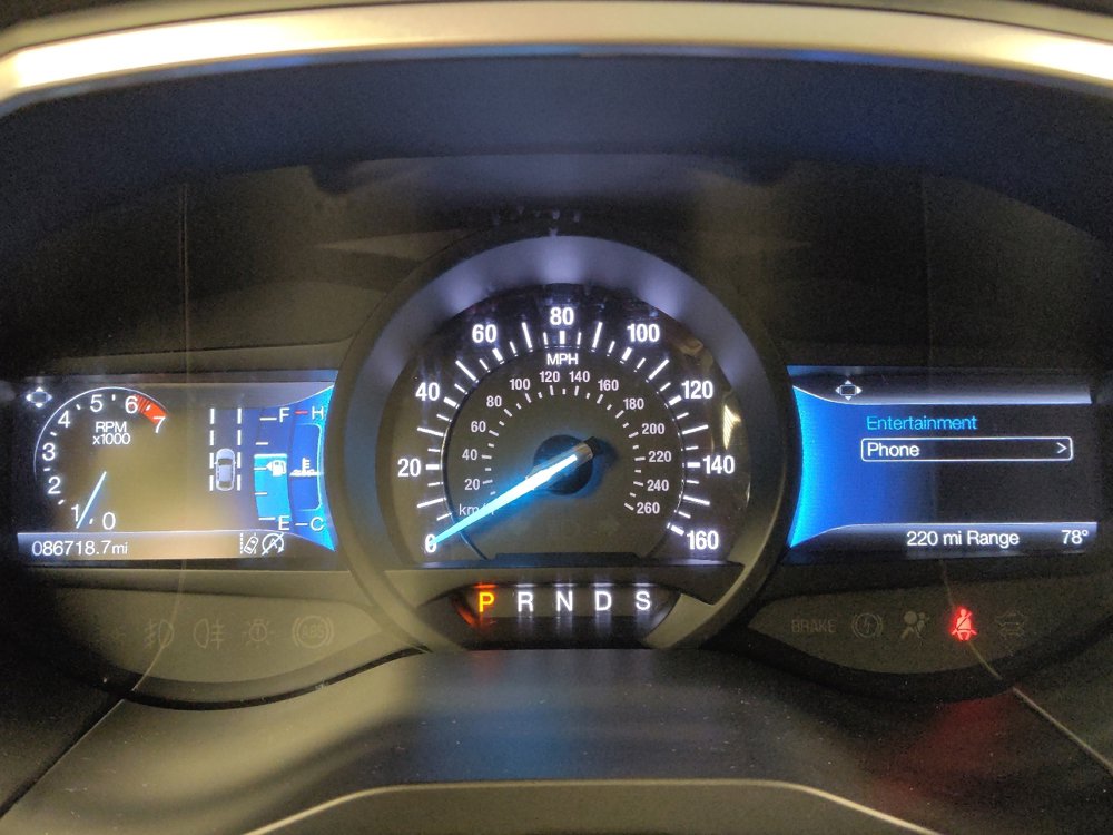 Used 2021 Ford Edge SE image 23