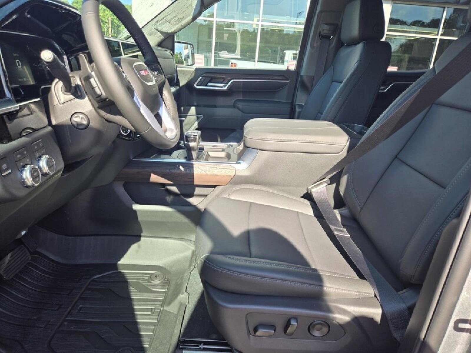 New 2026 GMC Sierra 1500 SLT w/ SLT Premium Plus Package AWD/4WD image 18