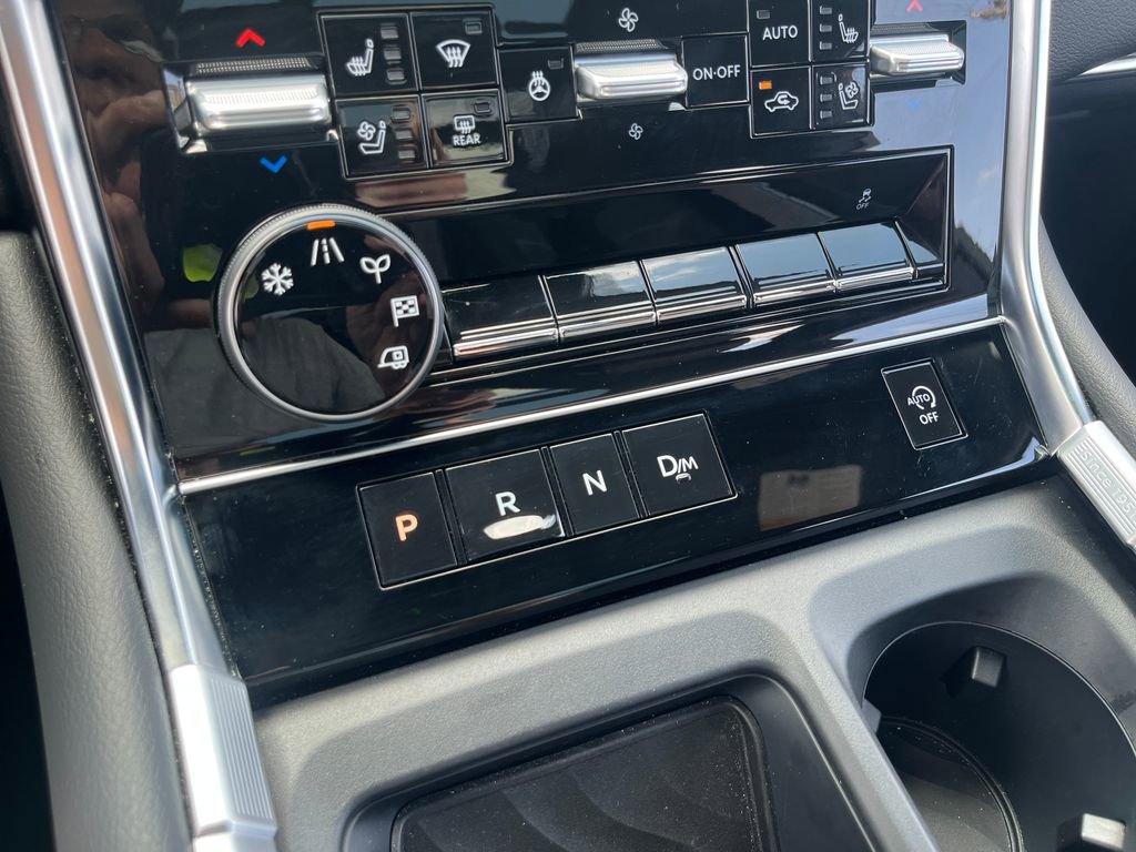 Used 2026 Nissan Armada Platinum RWD image 28