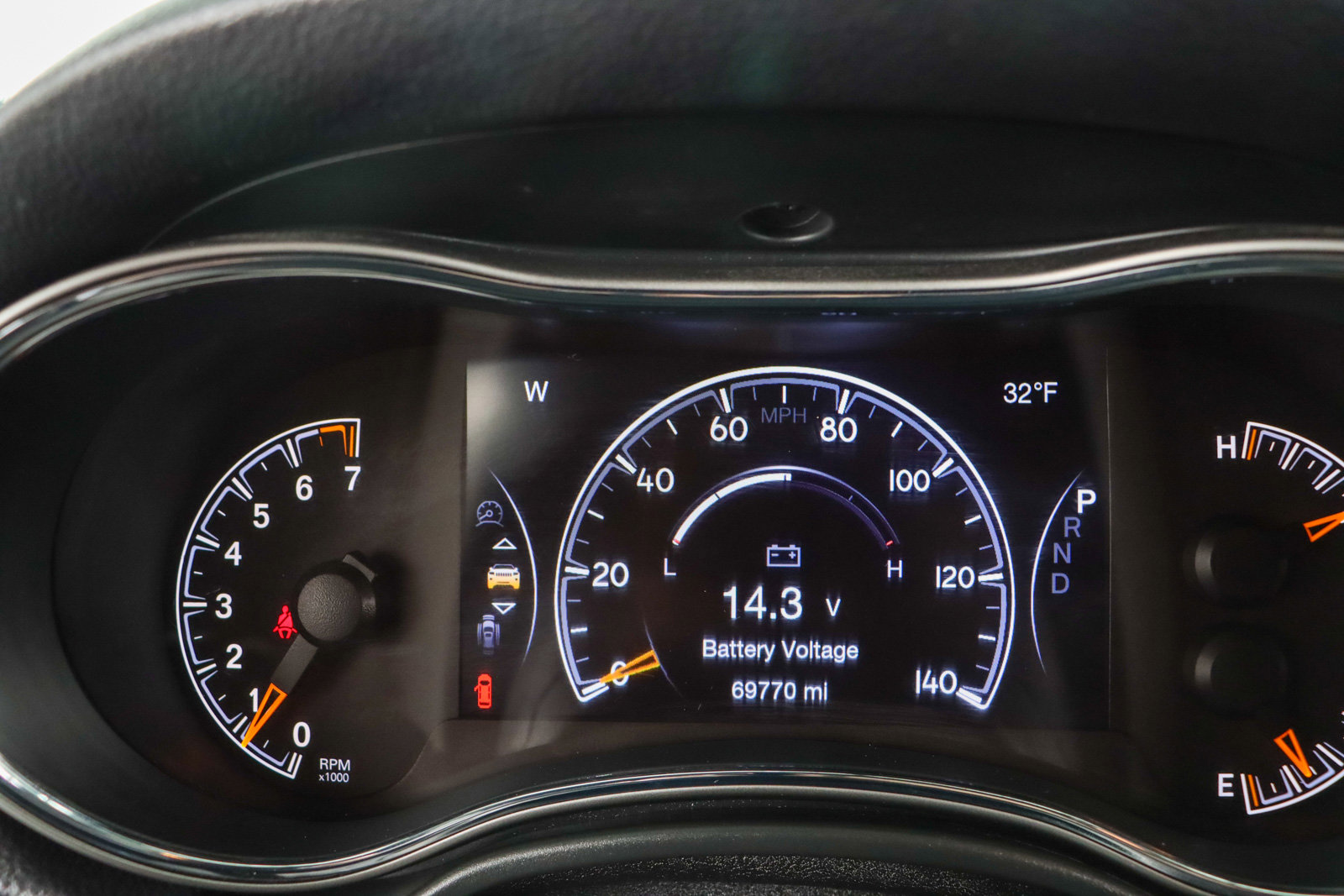 Used 2020 Jeep Grand Cherokee Altitude image 15