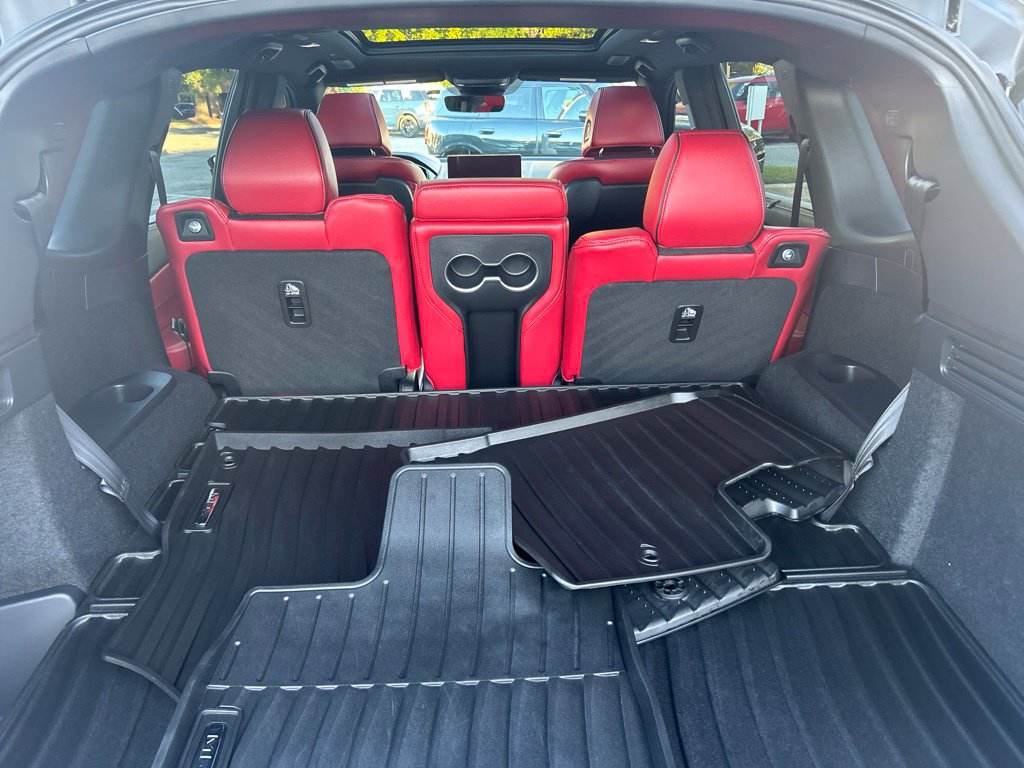 Used 2025 Acura MDX A-Spec AWD/4WD image 12