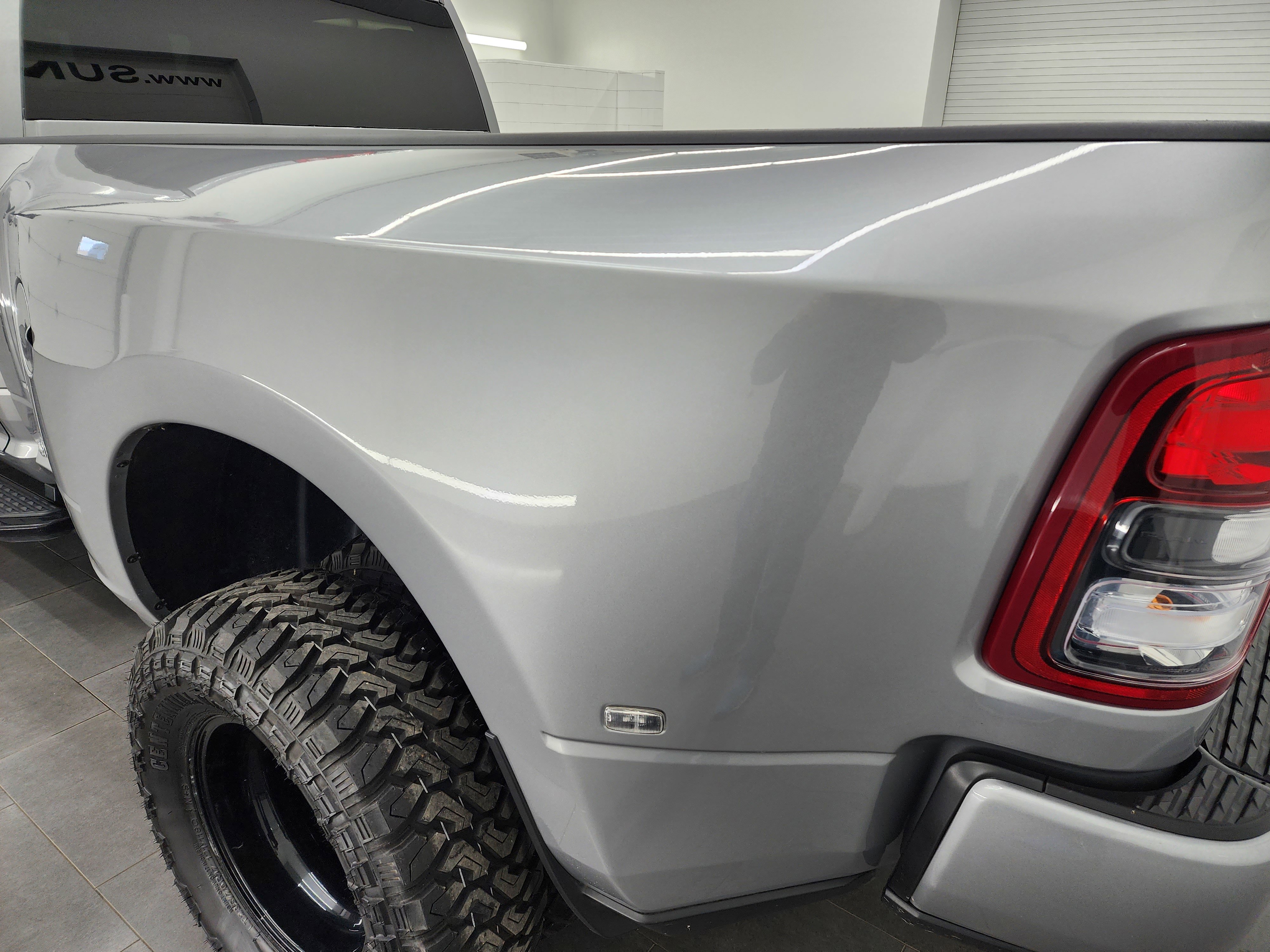 Used 2023 RAM 3500 Big Horn w/ Night Edition image 31