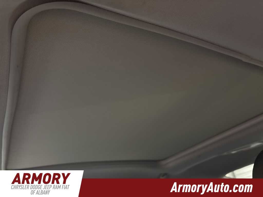 Used 2023 Chevrolet Malibu LT image 23