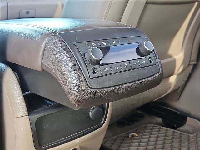 Used 2015 GMC Acadia Denali image 15