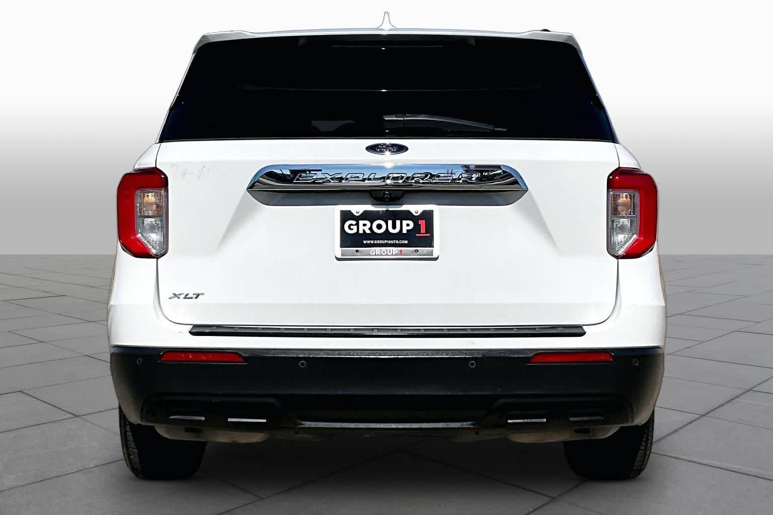 Used 2021 Ford Explorer XLT RWD image 5