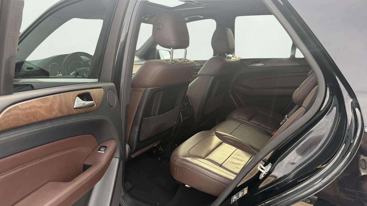 Used 2015 Mercedes-Benz ML 400 4MATIC image 13