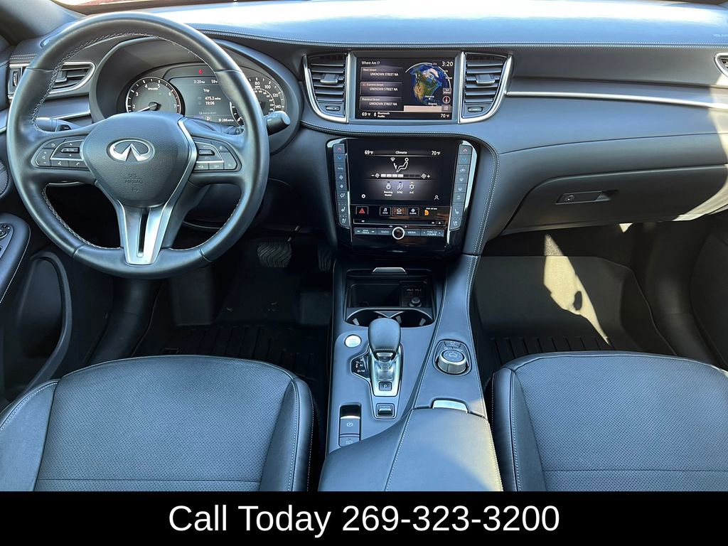 Used 2022 INFINITI QX55 Essential w/ Proassist Package video 4