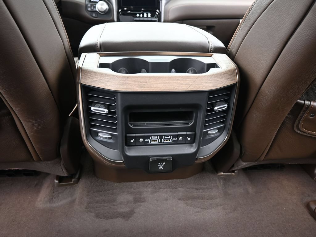Used 2025 RAM 1500 Limited AWD/4WD image 38