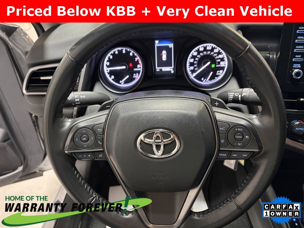 Used 2024 Toyota Camry SE image 14
