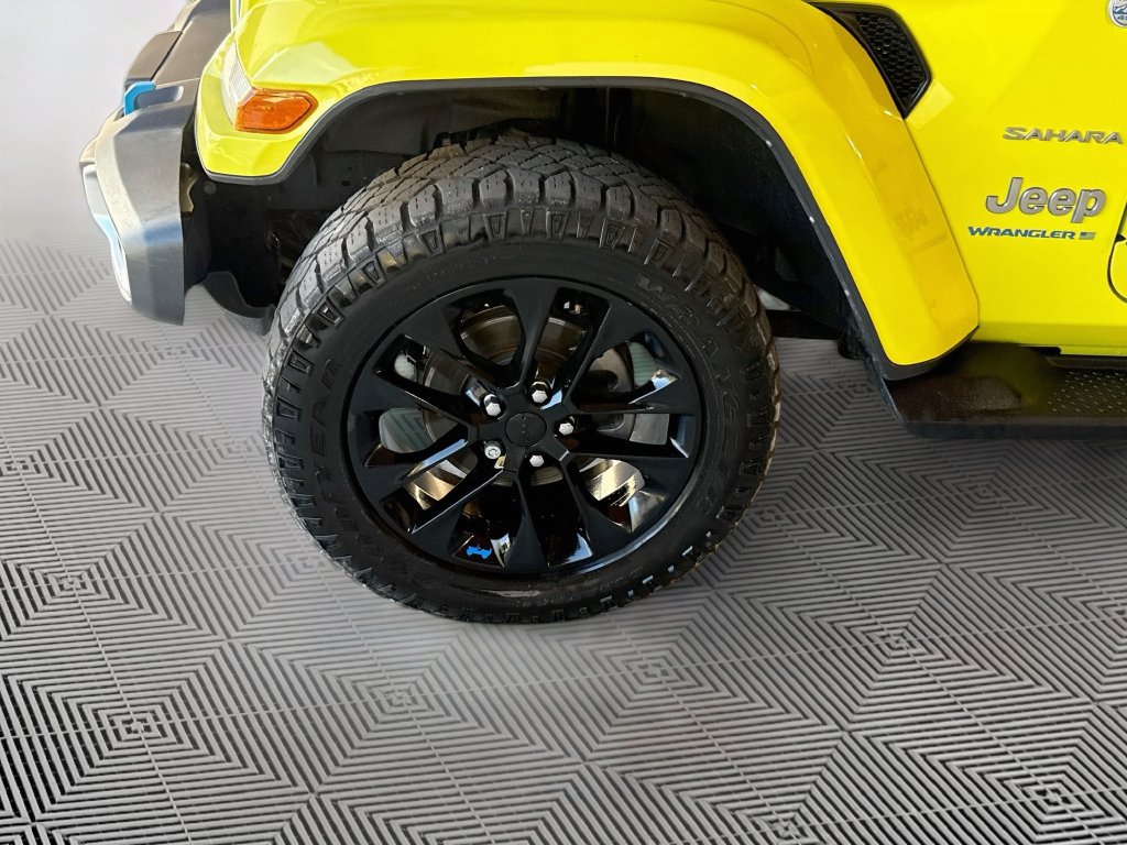 Certified 2023 Jeep Wrangler Unlimited Sahara w/ Cold Weather Group AWD/4WD image 35