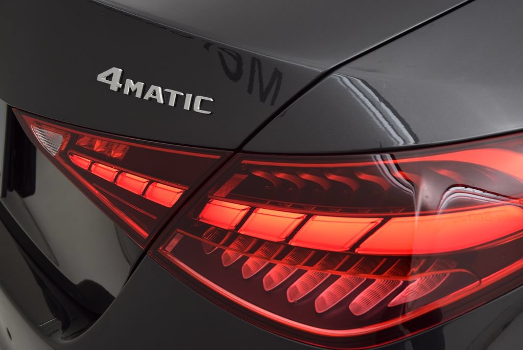 Certified 2026 Mercedes-Benz C 300 4MATIC Sedan image 13