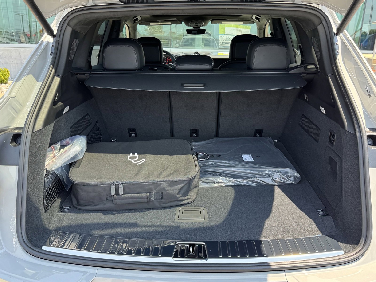 New 2025 Porsche Cayenne Turbo image 26