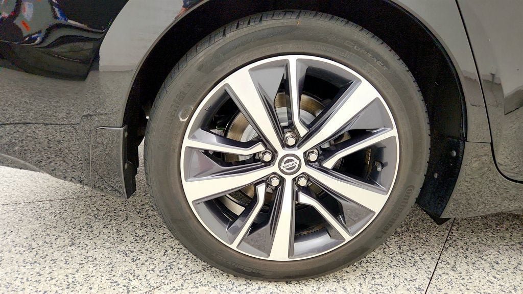 Used 2020 Nissan Maxima 3.5 S w/ Floor Mat Group FWD image 9