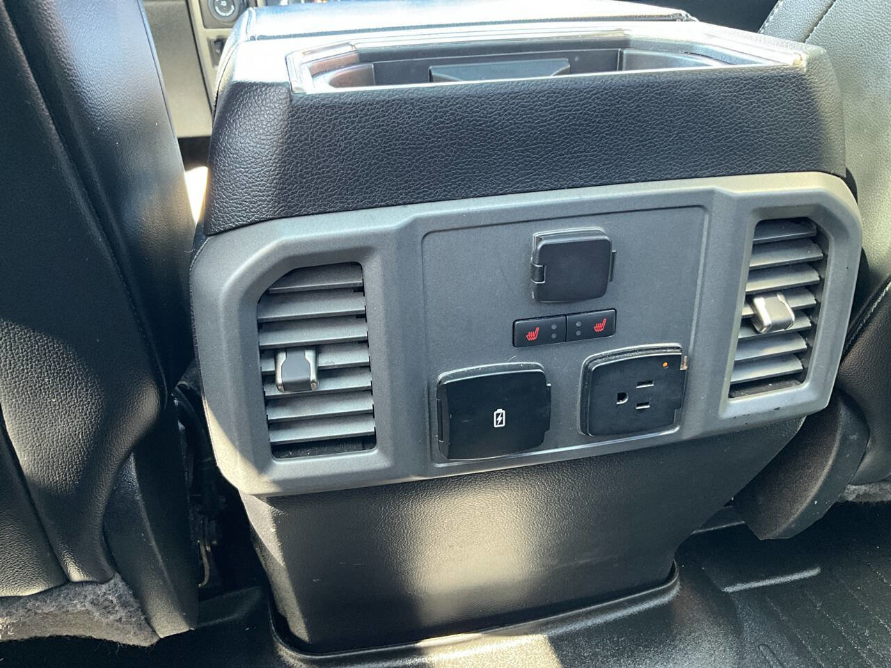 Used 2018 Ford F150 Raptor w/ Equipment Group 802A Luxury image 29