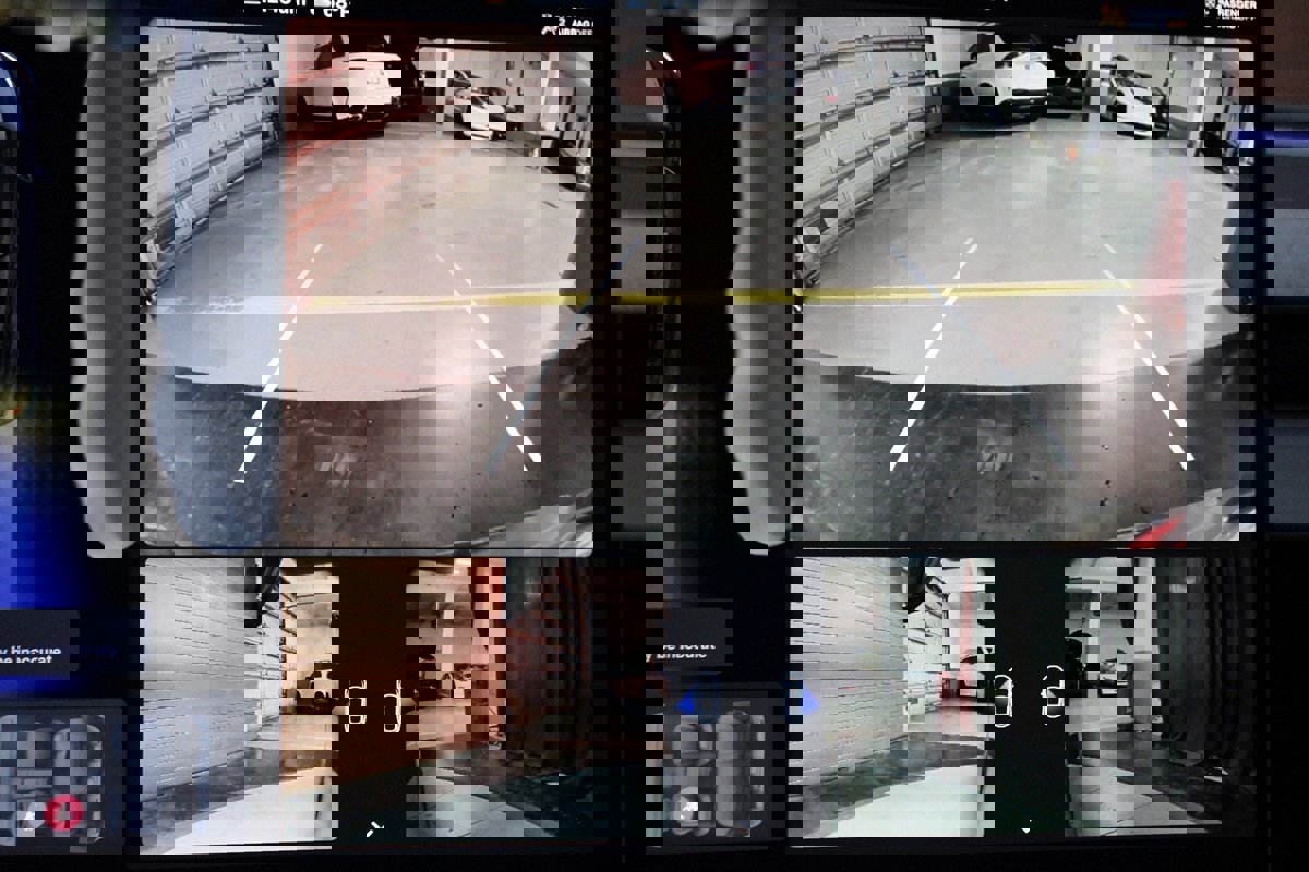 Used 2025 Tesla Model 3 Long Range image 57