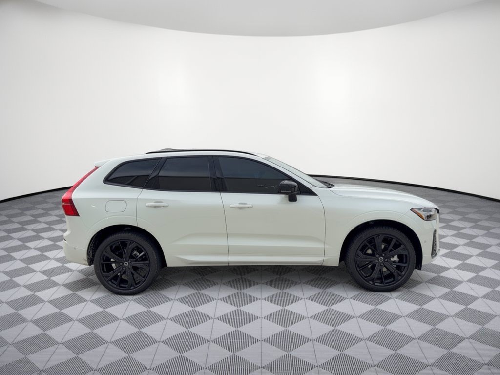 New 2026 Volvo XC60 B5 Ultra w/ Protection Package Premier AWD/4WD image 8