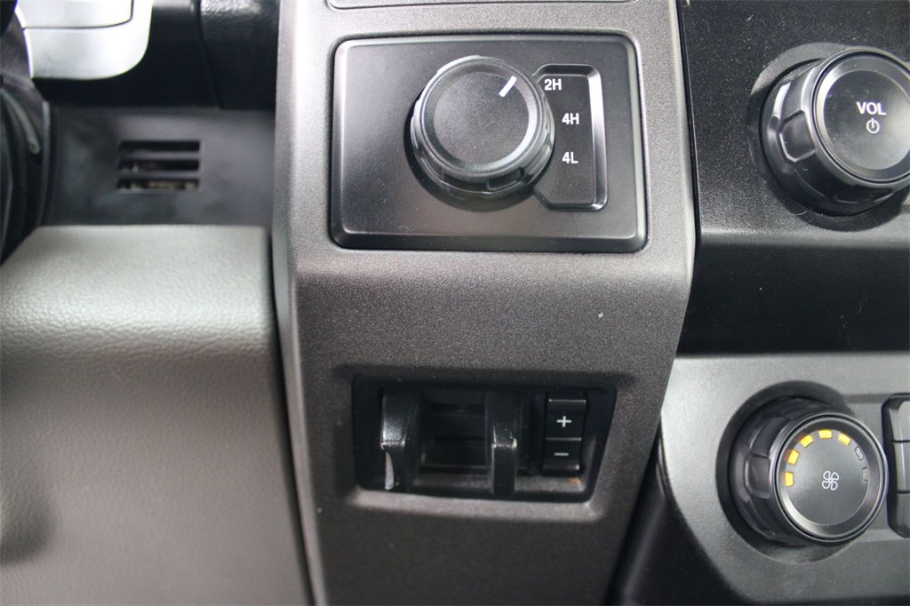 Used 2020 Ford F350 XL w/ Power Equipment Group image 24