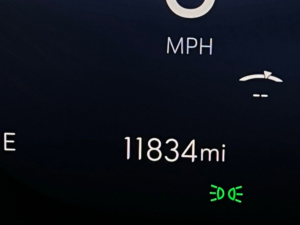 Used 2025 Buick Envision Sport Touring image 15