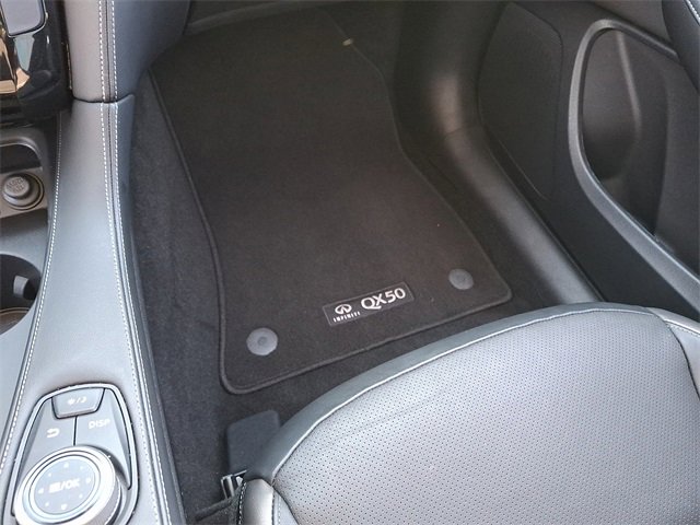 Used 2023 INFINITI QX50 Luxe image 29