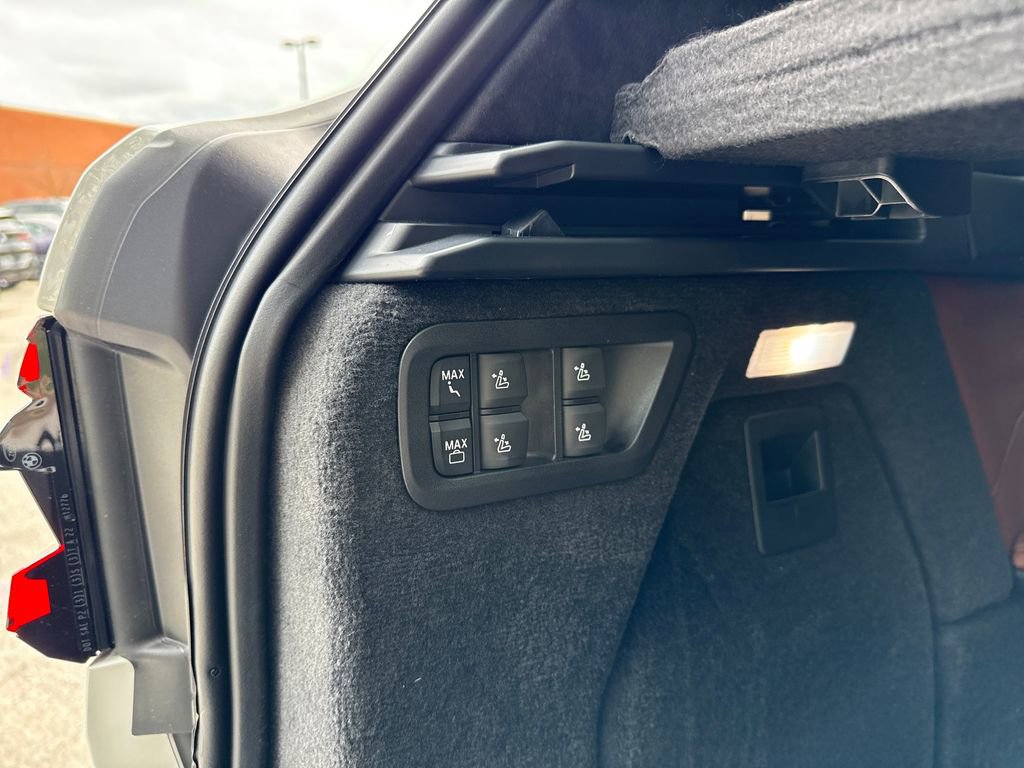 New 2026 BMW X7 M60i image 26