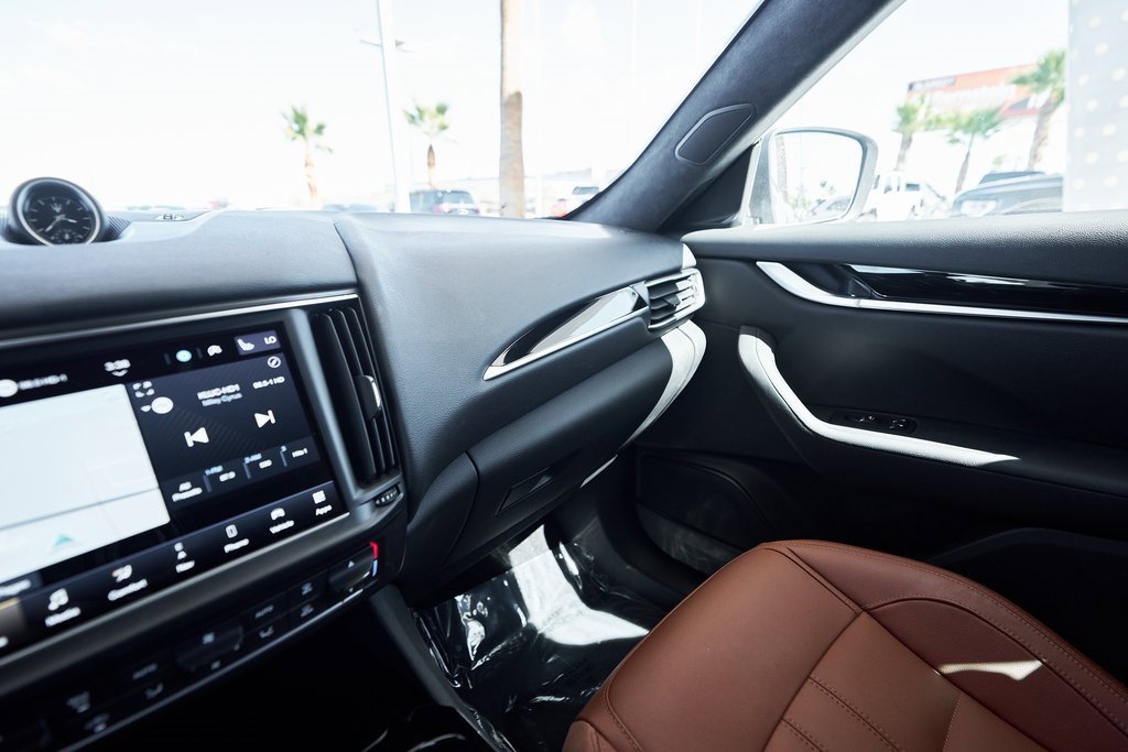 Used 2022 Maserati Levante Modena image 56