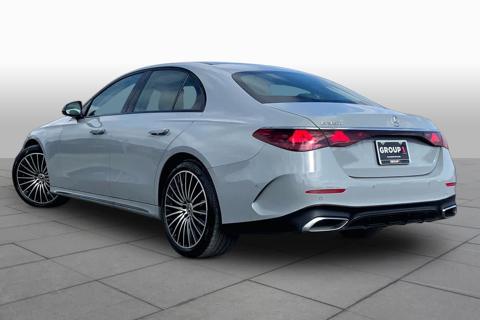 Used 2025 Mercedes-Benz E 350 Sedan image 12