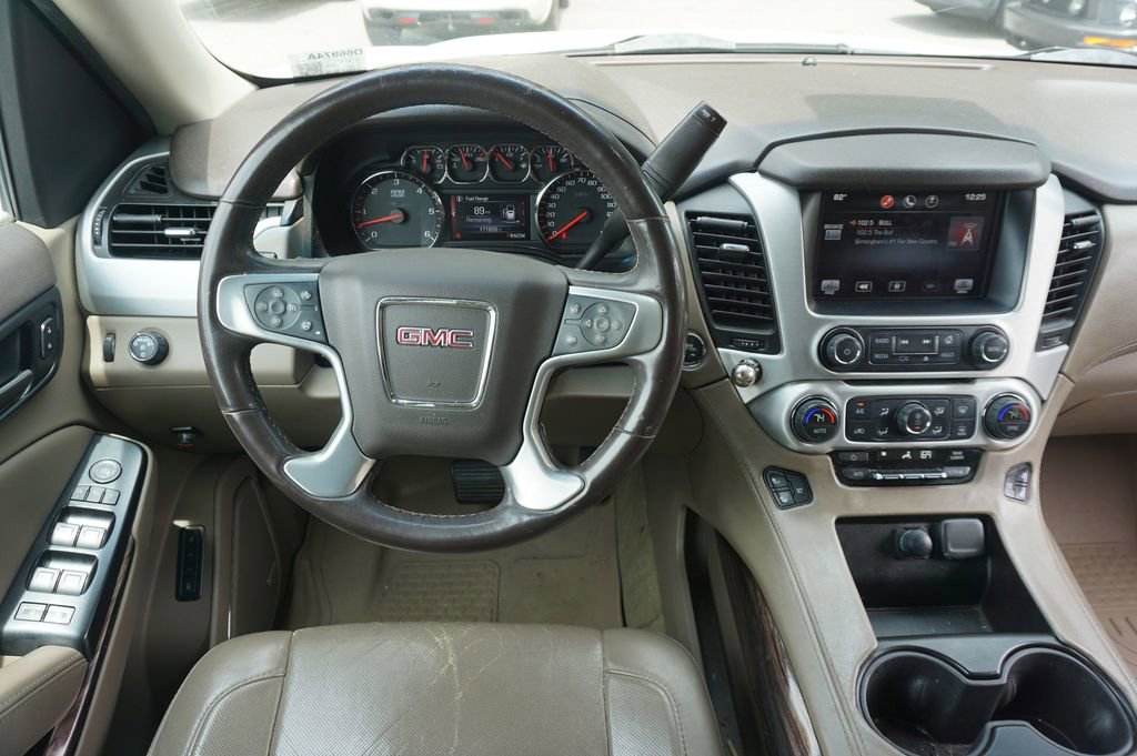 Used 2015 GMC Yukon XL SLT w/ Open Road Package RWD image 5