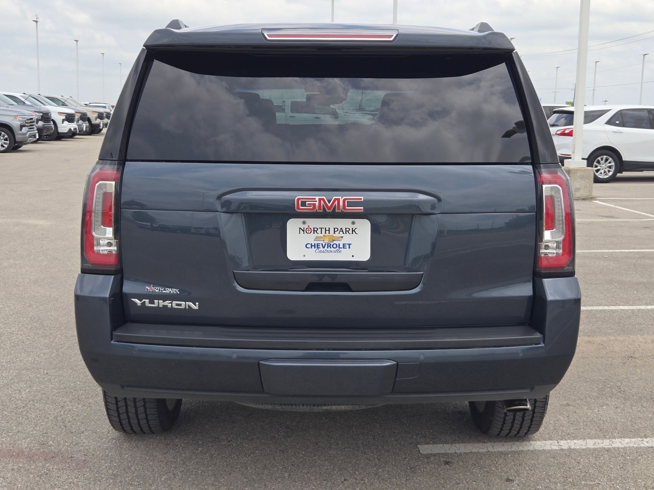 Certified 2020 GMC Yukon SLT w/ Premium Edition RWD image 5