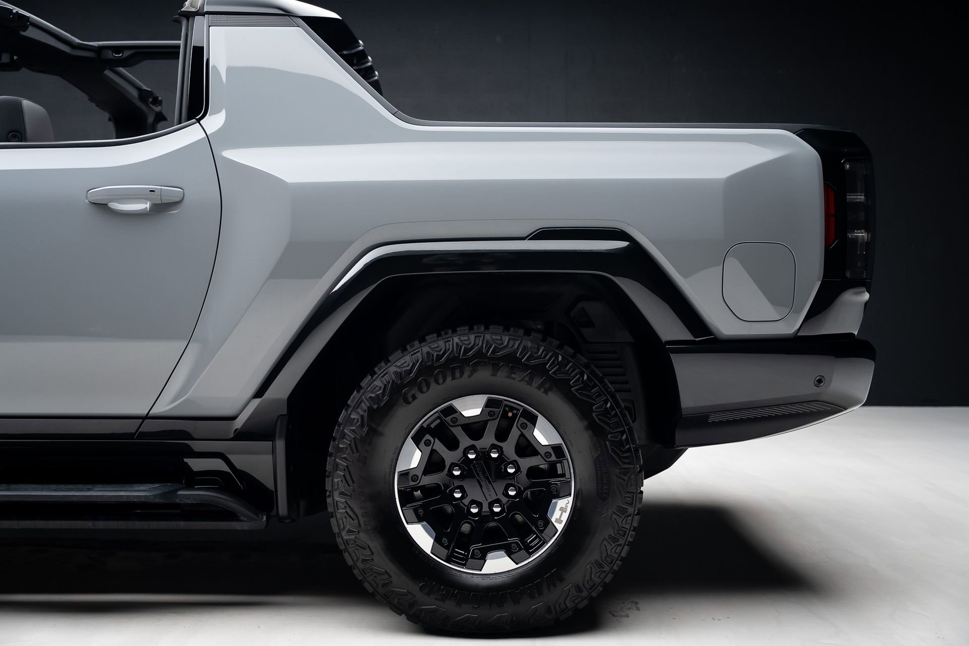 Used 2024 GMC Hummer EV 3X w/ Extreme Off-Road Package image 23