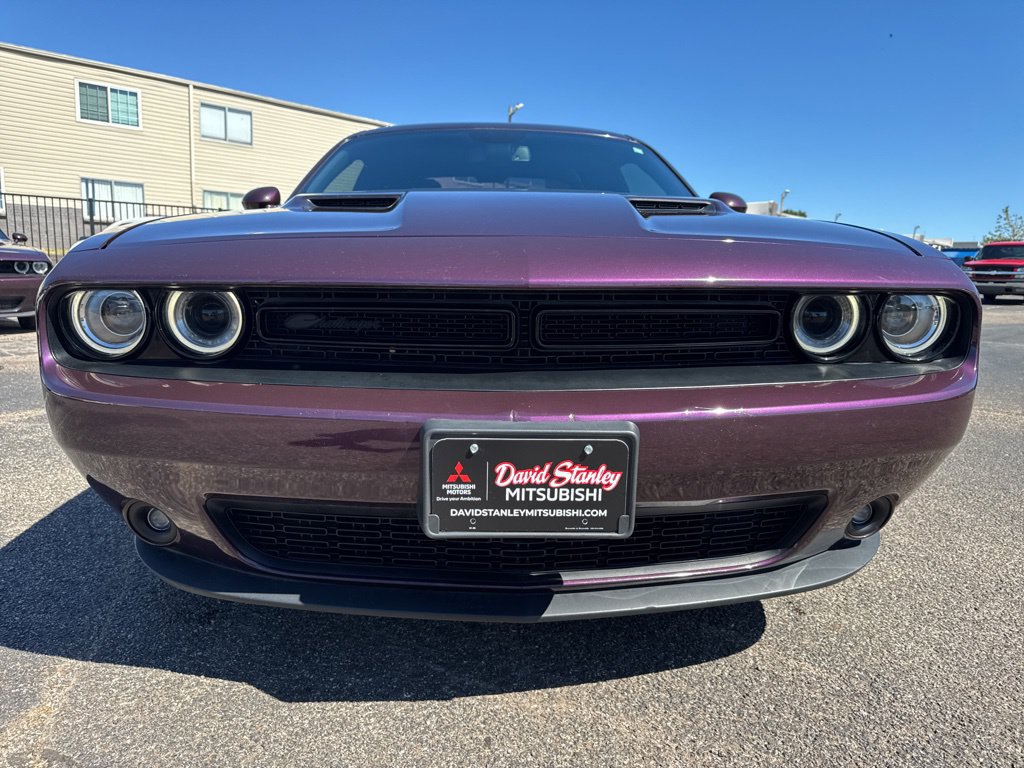 Used 2022 Dodge Challenger SXT w/ Blacktop Package RWD image 3