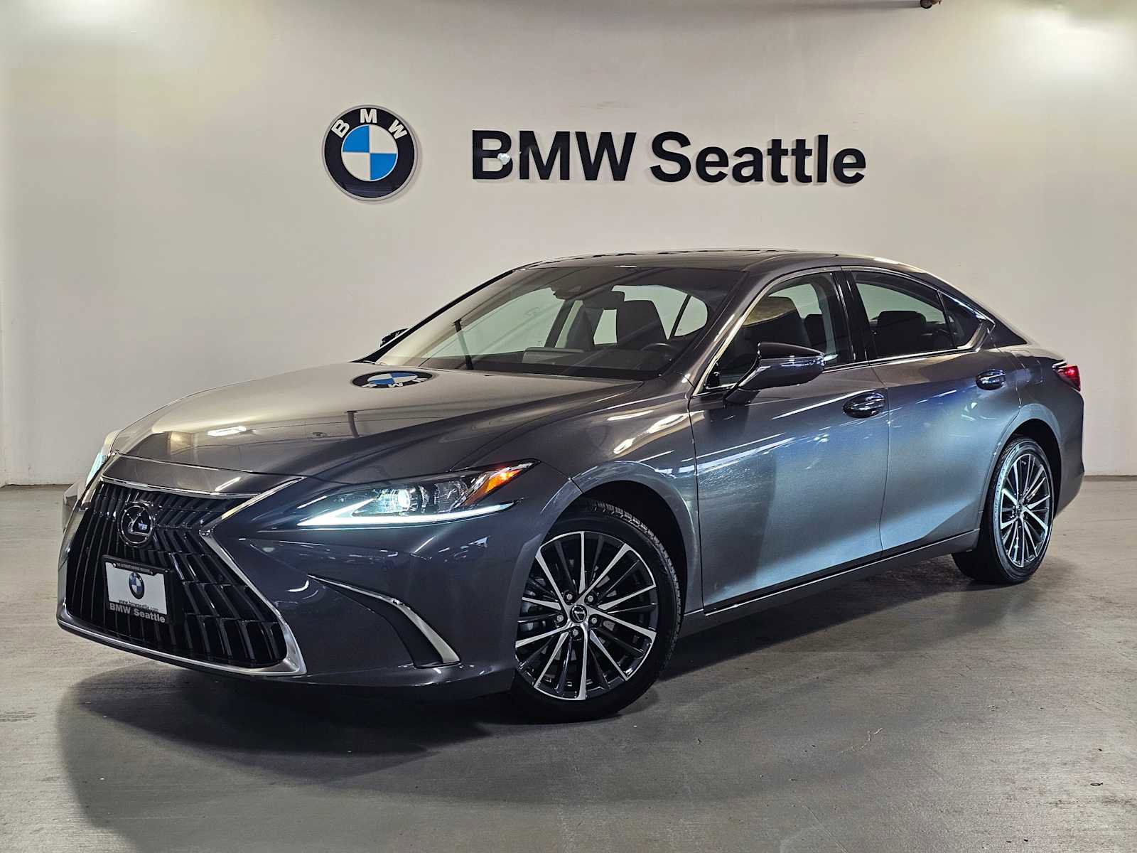 Used 2023 Lexus ES 250 w/ Premium Package