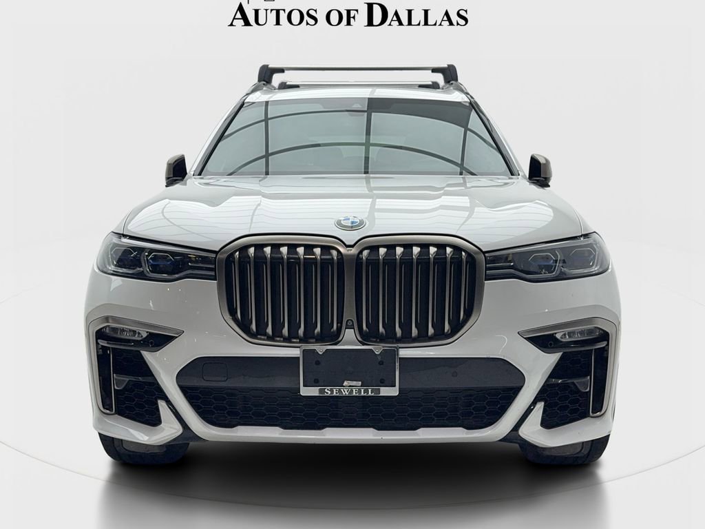 Used 2020 BMW X7 M50i w/ Dynamic Handling Package AWD/4WD image 3