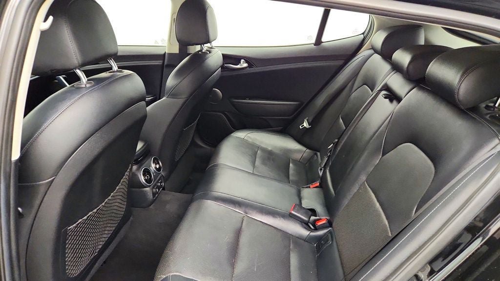Used 2018 Kia Stinger Premium AWD/4WD image 22