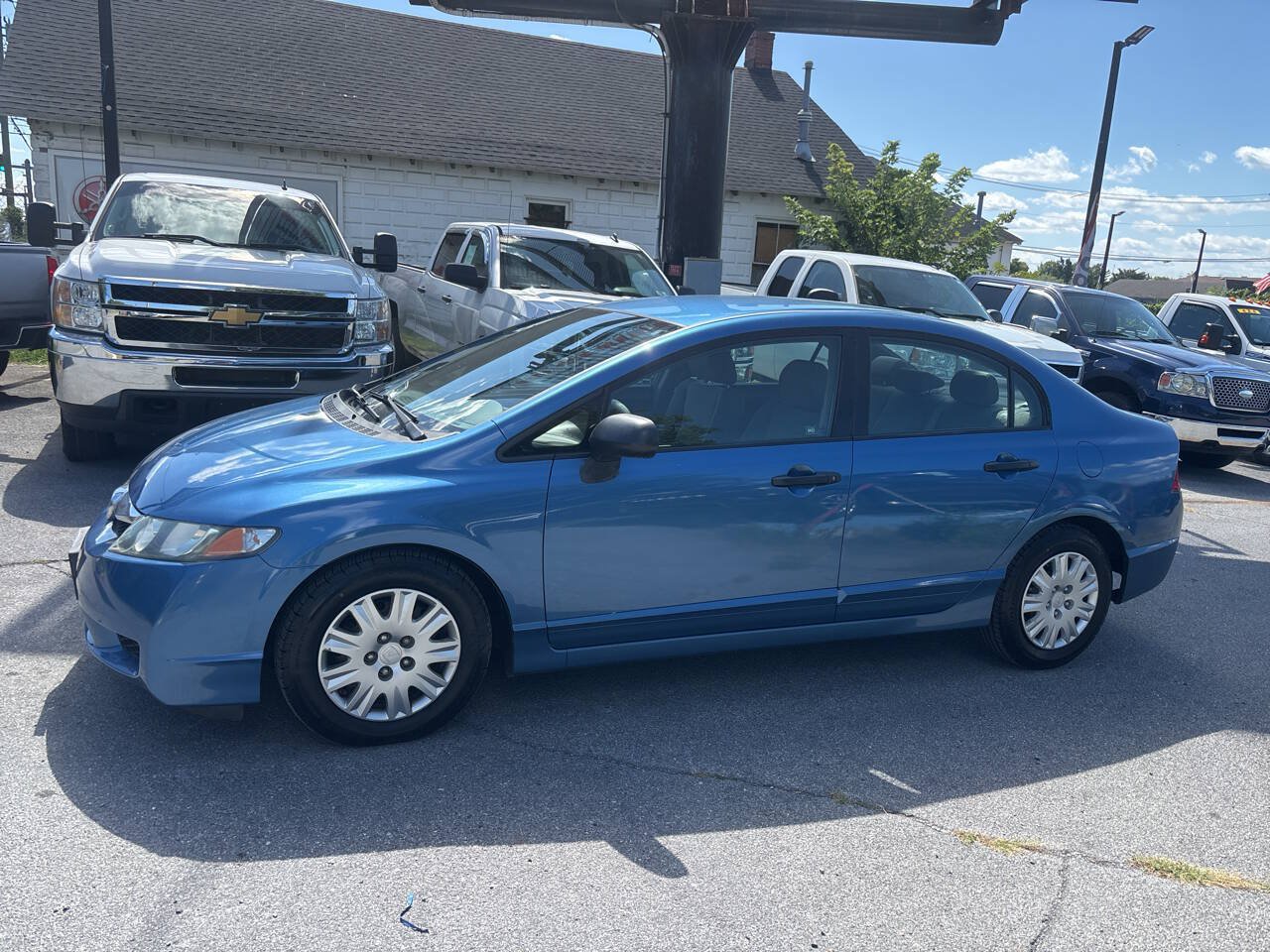 Used 2010 Honda Civic DX-VP image 10