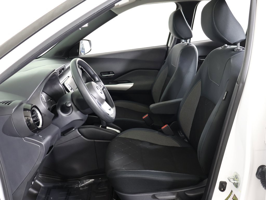 Used 2019 Nissan Kicks SV image 25