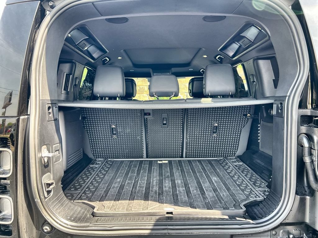 Certified 2023 Land Rover Defender 110 V8 AWD/4WD image 18