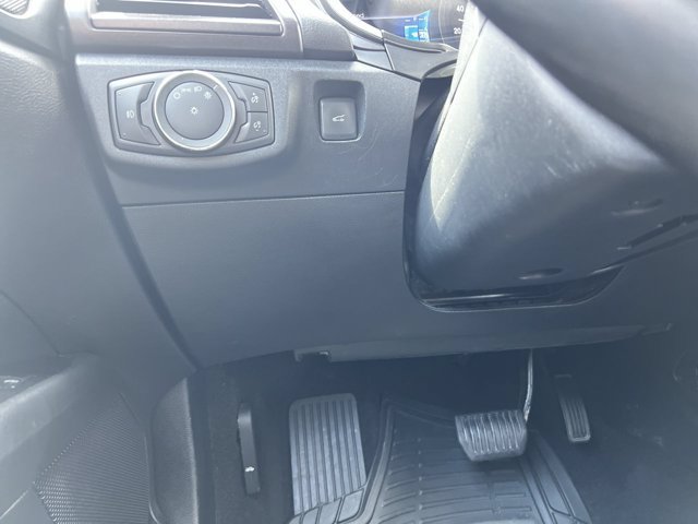 Used 2019 Ford Fusion Titanium FWD image 18